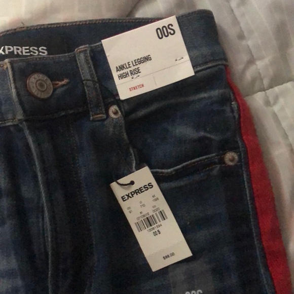 Jeans - Picture 4 of 4